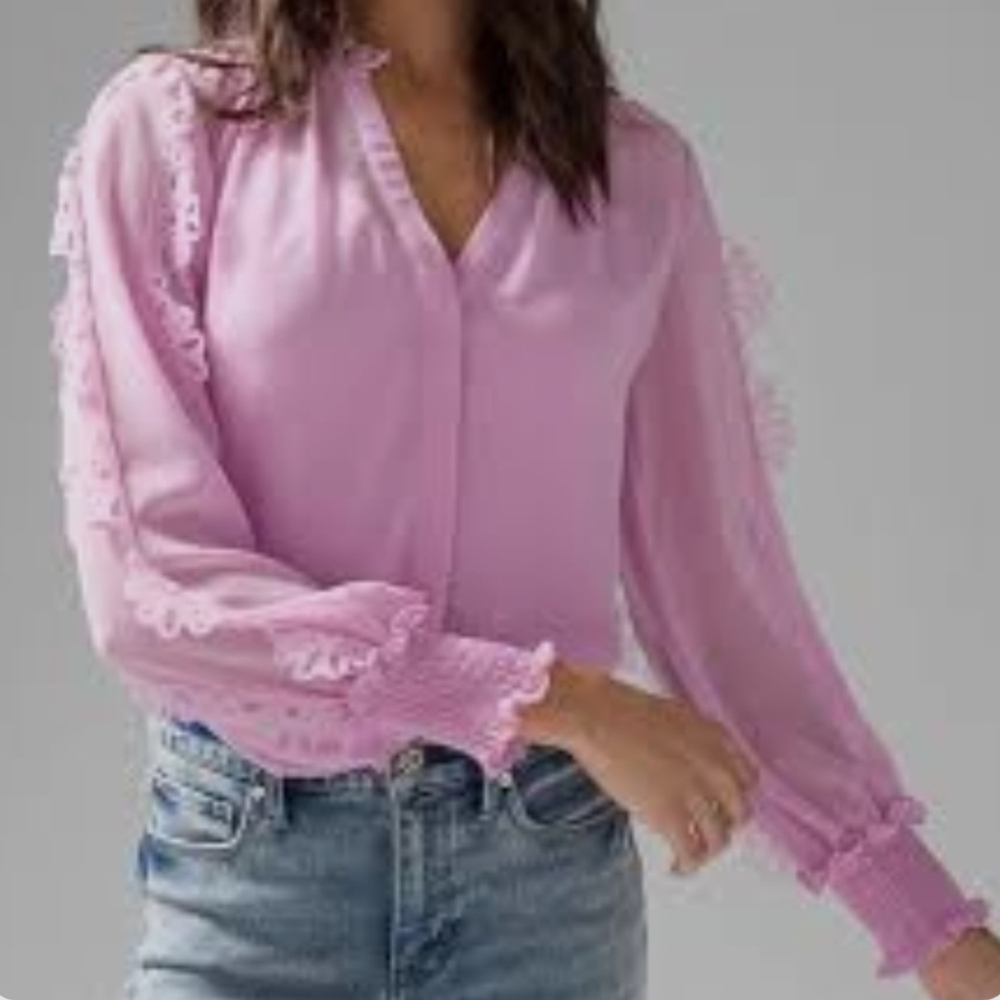 NWT! White House Black Market Lavender Romantic Lace Trim Blouse - Picture 1 of 15